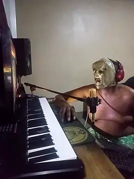 Snapshot of OnlyMoneyIwanT chatting on 24, 2, 2026 OnlyMoneyIwanT online show from 24, 2, 2026