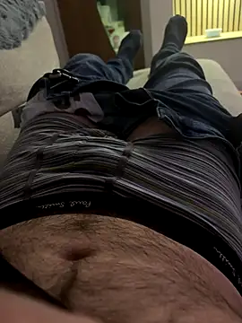 leroy9501 online show from 12, 11, 2025