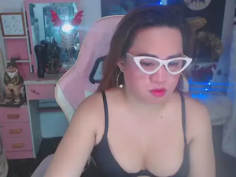 UrMistressDolly online show from 12, 10, 2025