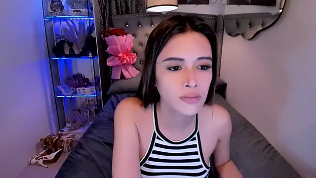 Lars empress online show from 21, 11, 2025