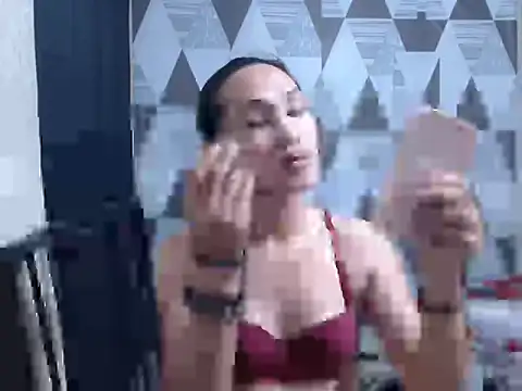 Snapshot of Wiynwyn_Delamerced1989 chatting on 25, 4, 2026 Wiynwyn Delamerced1989 online show from 25, 4, 2026
