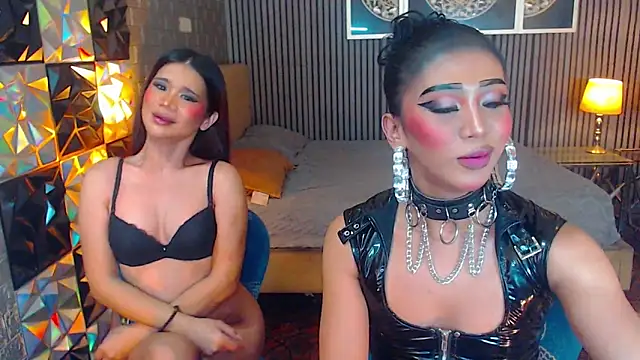 BigCockMaxineTS online show from 9, 6, 2026