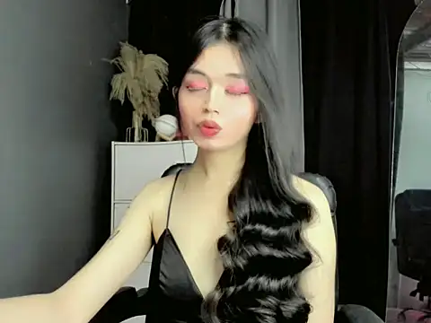 Snapshot of LexiLove chatting on 26, 9, 2025 LexiLove online show from 26, 9, 2025