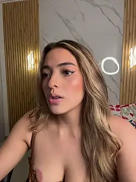 Snapshot of KYLIE_JONES6 chatting on 2, 7, 2026 KYLIE JONES6 online show from 2, 7, 2026