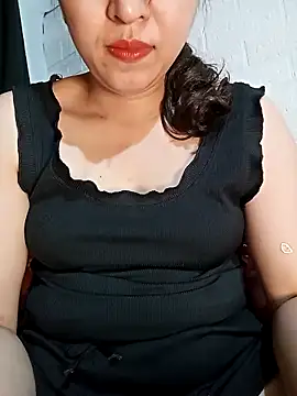 Snapshot of Ariana-Vy chatting on 2, 5, 2026 Ariana-Vy online show from 2, 5, 2026
