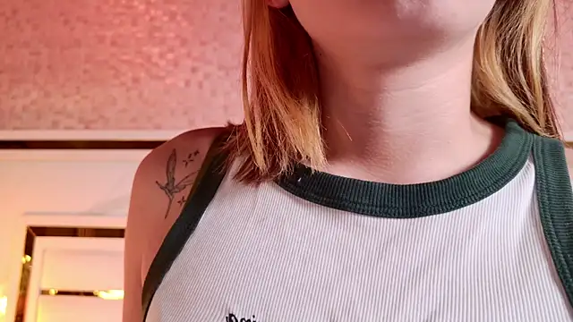 ambar rosse25 online show from 6, 11, 2025