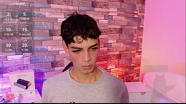 Snapshot of LIHIAN_TAY chatting on 3, 10, 2025 LIHIAN TAY online show from 3, 10, 2025