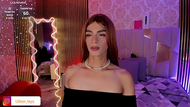 Snapshot of LIHIAN_TAY chatting on 17, 10, 2025 LIHIAN TAY online show from 17, 10, 2025