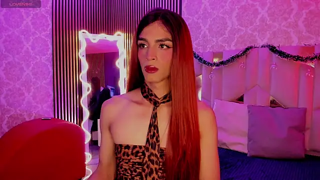 Snapshot of LIHIAN_TAY chatting on 26, 11, 2025 LIHIAN TAY online show from 26, 11, 2025