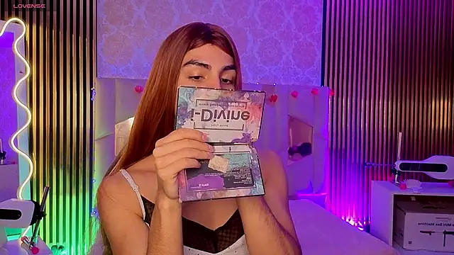 LIHIAN TAY online show from 20, 3, 2026