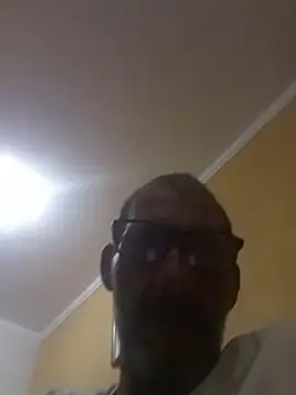 Snapshot of campari800 chatting on 2, 5, 2026 campari800 online show from 2, 5, 2026