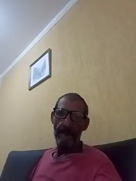 Snapshot of campari800 chatting on 4, 5, 2026 campari800 online show from 4, 5, 2026