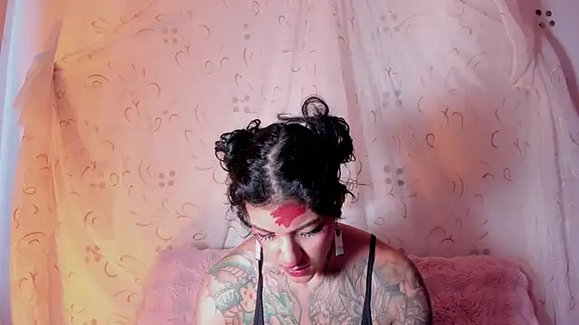 kinkyboat23 online show from 28, 6, 2026
