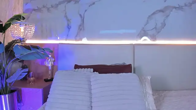 ValSmith  online show from 9, 3, 2026