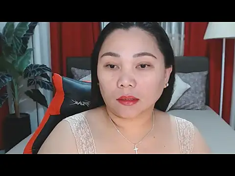 Snapshot of MarielRose143 chatting on 4, 5, 2026 MarielRose143 online show from 4, 5, 2026