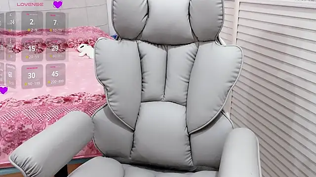 Holiland online show from 13, 1, 2026