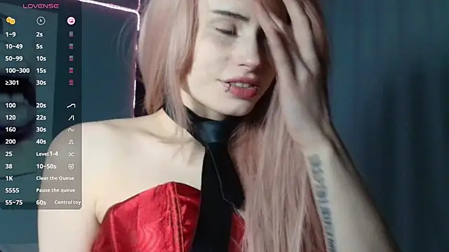 Snapshot of PieraMarch chatting on 18, 12, 2025 PieraMarch online show from 18, 12, 2025