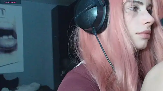 Snapshot of PieraMarch chatting on 17, 1, 2026 PieraMarch online show from 17, 1, 2026