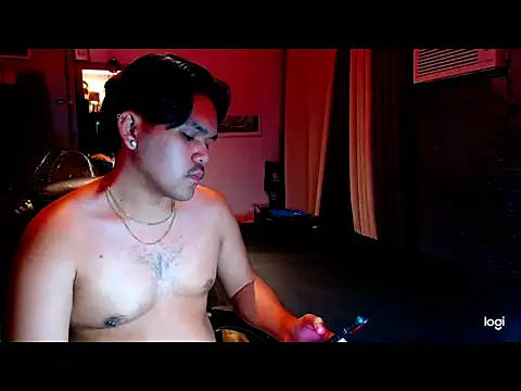 Snapshot of holy_diorxx chatting on 16, 4, 2026 holy diorxx online show from 16, 4, 2026