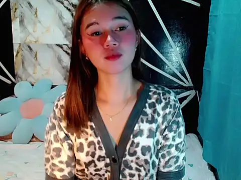 urgirl mikah online show from 7, 2, 2026