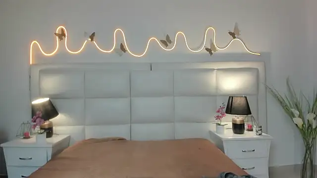 InnaVolkova online show from 2, 2, 2026