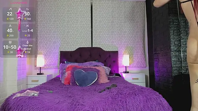Snapshot of Zamara_Kleii chatting on 21, 10, 2025 Zamara Kleii online show from 21, 10, 2025