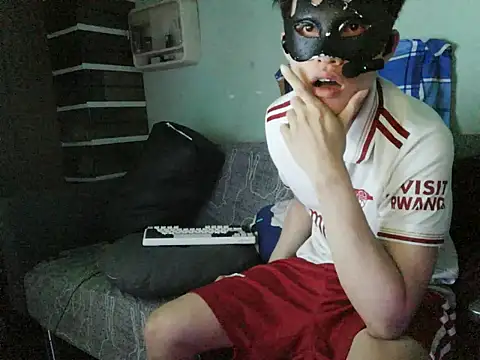 boyhigh1997 online show from 15, 1, 2026