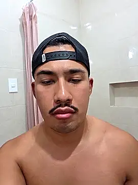Leo guy online show from 8, 5, 2026