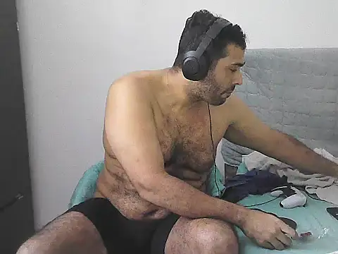 Snapshot of morenocabro10 chatting on 21, 4, 2026 morenocabro10 online show from 21, 4, 2026