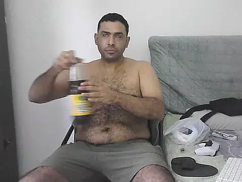 Snapshot of morenocabro10 chatting on 19, 5, 2026 morenocabro10 online show from 19, 5, 2026