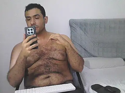 Snapshot of morenocabro10 chatting on 29, 5, 2026 morenocabro10 online show from 29, 5, 2026