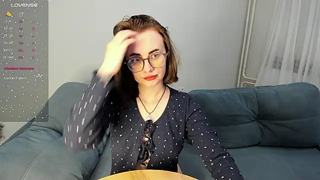 Snapshot of MewStella chatting on 5, 3, 2026 MewStella online show from 5, 3, 2026