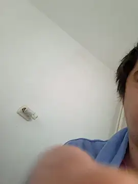 hugecock4u1990 online show from 11, 1, 2026