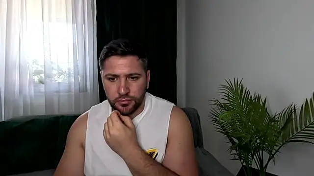 Gold Alpha Boy online show from 19, 5, 2026