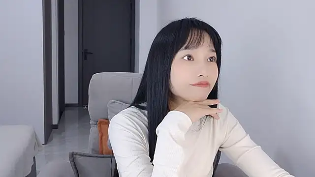 Lisa-3333 online show from 4, 11, 2025