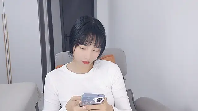 Lisa-3333 online show from 15, 11, 2025