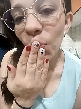 Snapshot of Isabella5_Brown_ chatting on 20, 9, 2025 Isabella5 Brown  online show from 20, 9, 2025