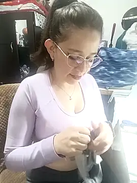 Snapshot of Isabella5_Brown_ chatting on 15, 10, 2025 Isabella5 Brown  online show from 15, 10, 2025