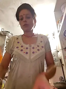 ISHANI-SINGH online show from 22, 9, 2025