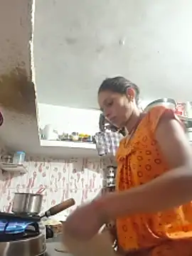 ISHANI-SINGH online show from 6, 6, 2026