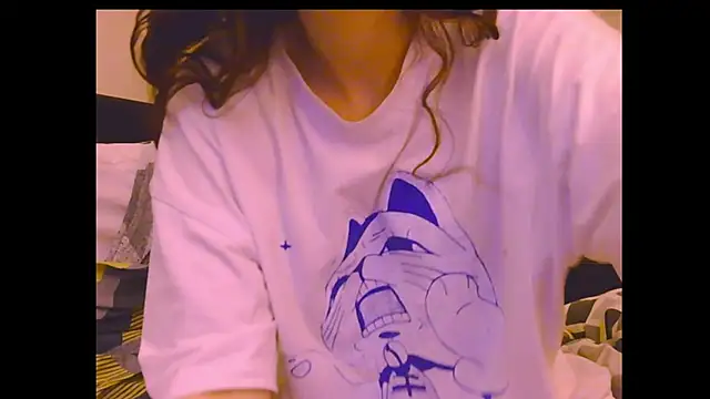 Snapshot of Lunliss chatting on 26, 4, 2026 Lunliss online show from 26, 4, 2026