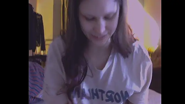 Snapshot of Lunliss chatting on 23, 7, 2026 Lunliss online show from 23, 7, 2026