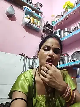 Snapshot of Cut_ragni chatting on 1, 8, 2026 Cut ragni online show from 1, 8, 2026