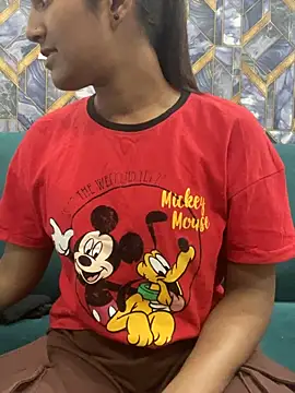 mickle james online show from 27, 3, 2026