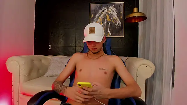 Mathewboy1 online show from 4, 10, 2025