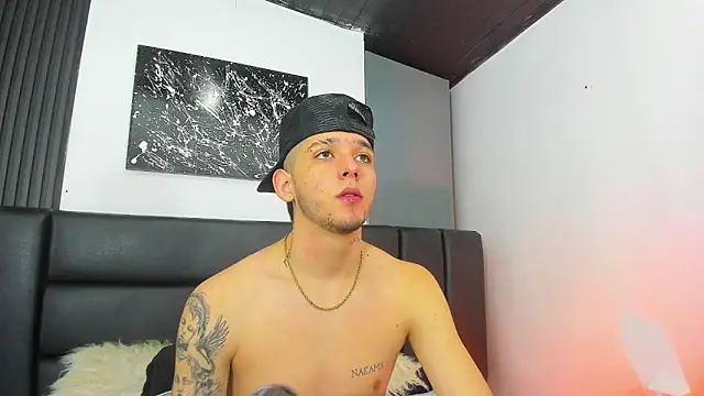 Mathewboy1 online show from 18, 2, 2026