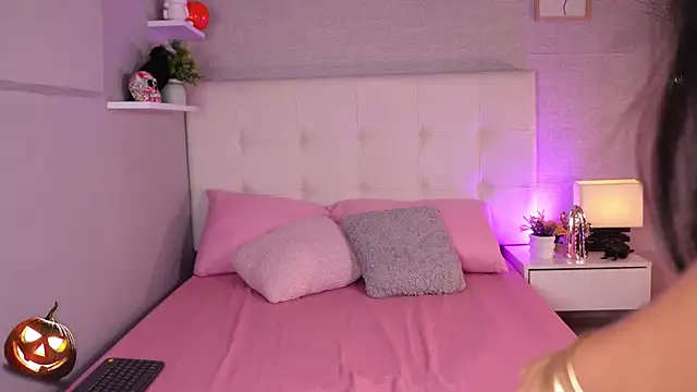 barbaramarmol online show from 31, 10, 2025