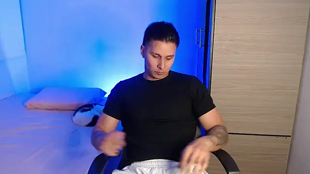 valentinosex1 online show from 10, 2, 2026