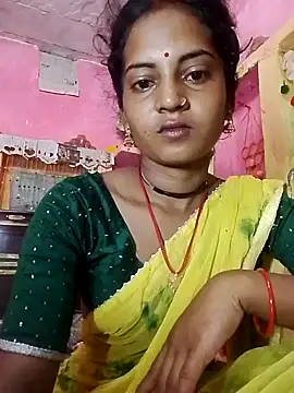 Snapshot of Hot_bbbb chatting on 27, 9, 2025 Hot bbbb online show from 27, 9, 2025