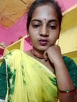 Snapshot of Hot_bbbb chatting on 9, 10, 2025 Hot bbbb online show from 9, 10, 2025